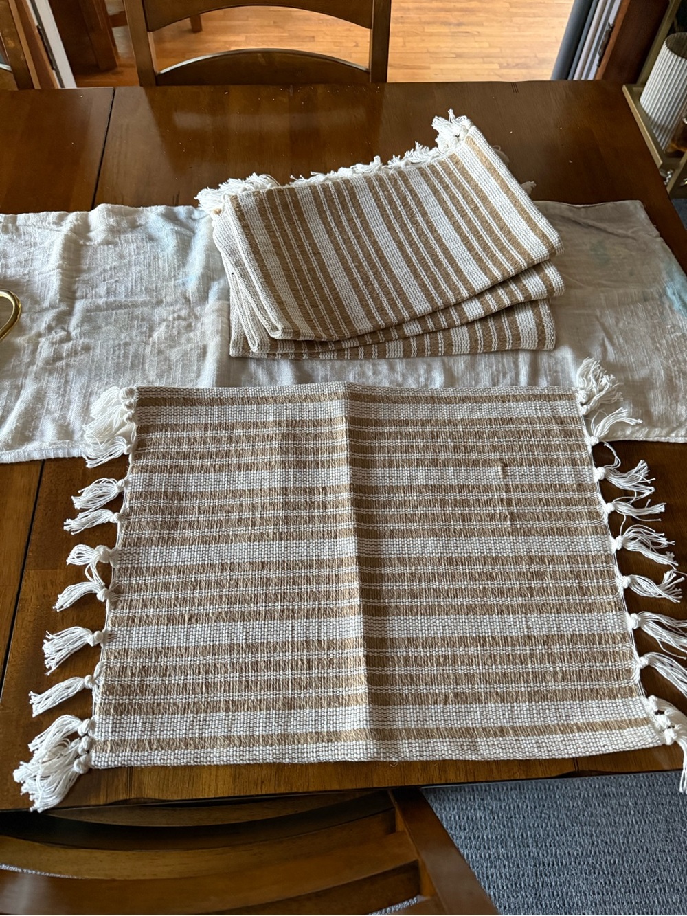 🌾 Hearth & Hand w/ Magnolia Placemats – Set of 4 Jute & Cotton, 14”x19” unused